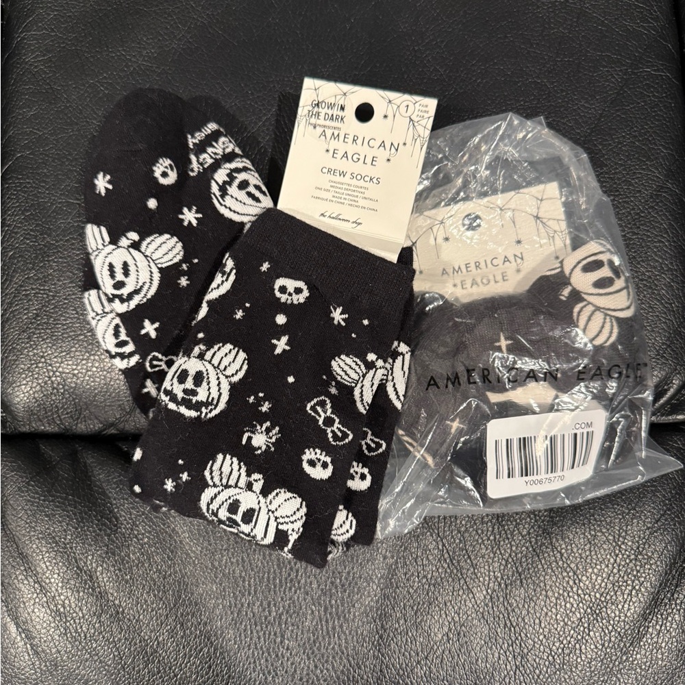 American Eagle Outfitters Mickey Mouse Halloween Black Crew Socks and Hair Tie